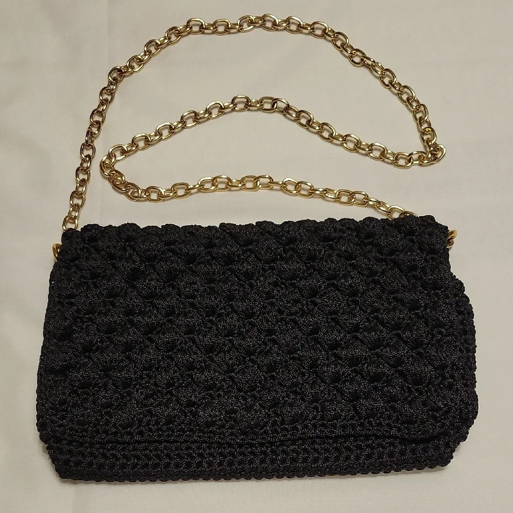 Elegant Black Crochet Knit Bubble Bag with Gold Chain